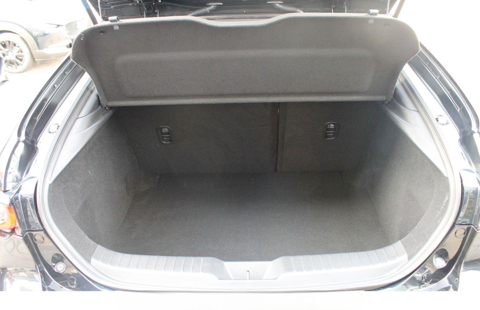 Mazda 3 Lim. 5-trg. Takumi*LEDER*MATRIX*360*BOSE*ACC* foto 22