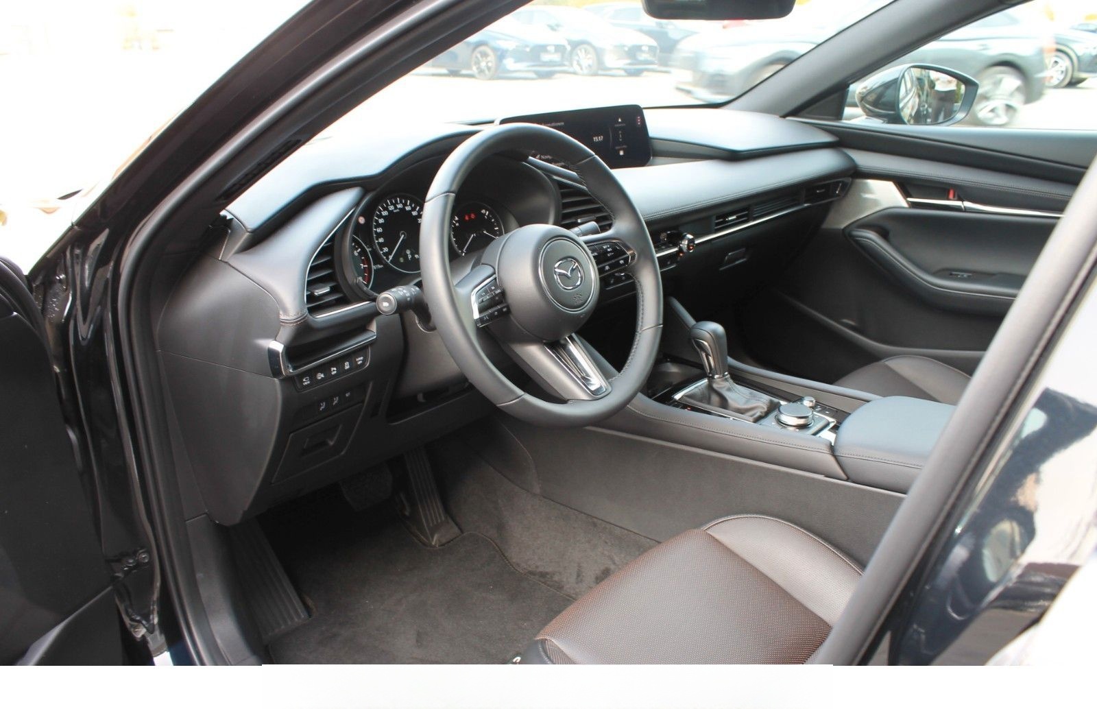 Mazda 3 Lim. 5-trg. Takumi*LEDER*MATRIX*360*BOSE*ACC* foto 9