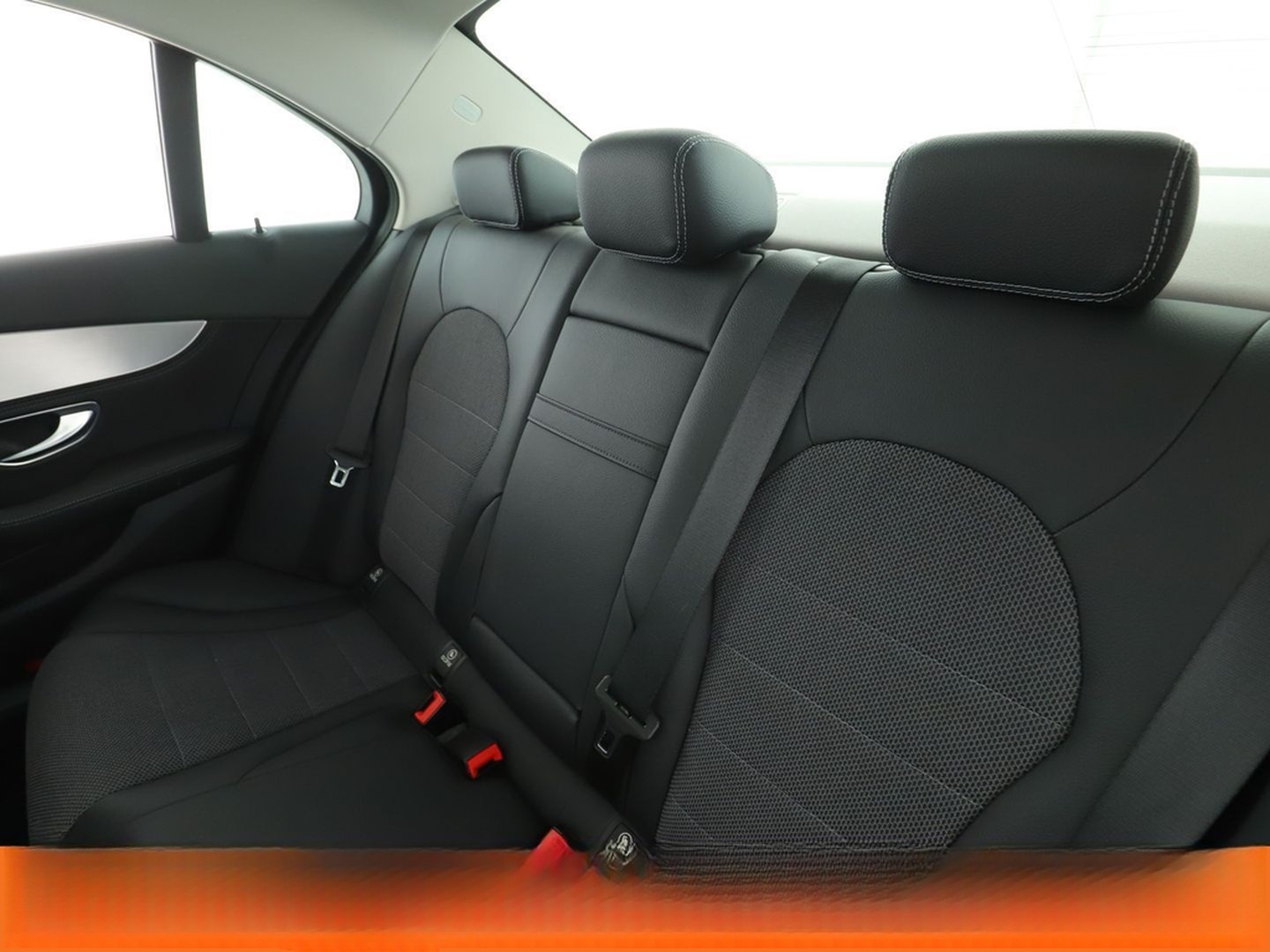 Mercedes-Benz C 180 CGI Avantgarde Aut.*NAV*LED*TEMP*PDC*SHZ* foto 14
