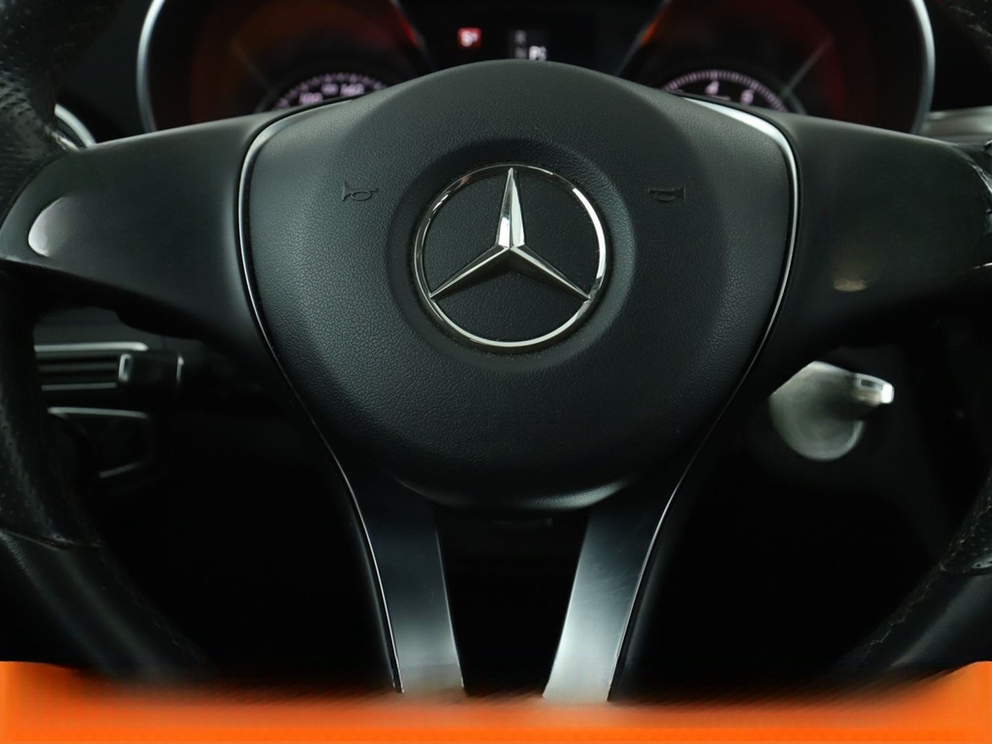 Mercedes-Benz C 180 CGI Avantgarde Aut.*NAV*LED*TEMP*PDC*SHZ* foto 19