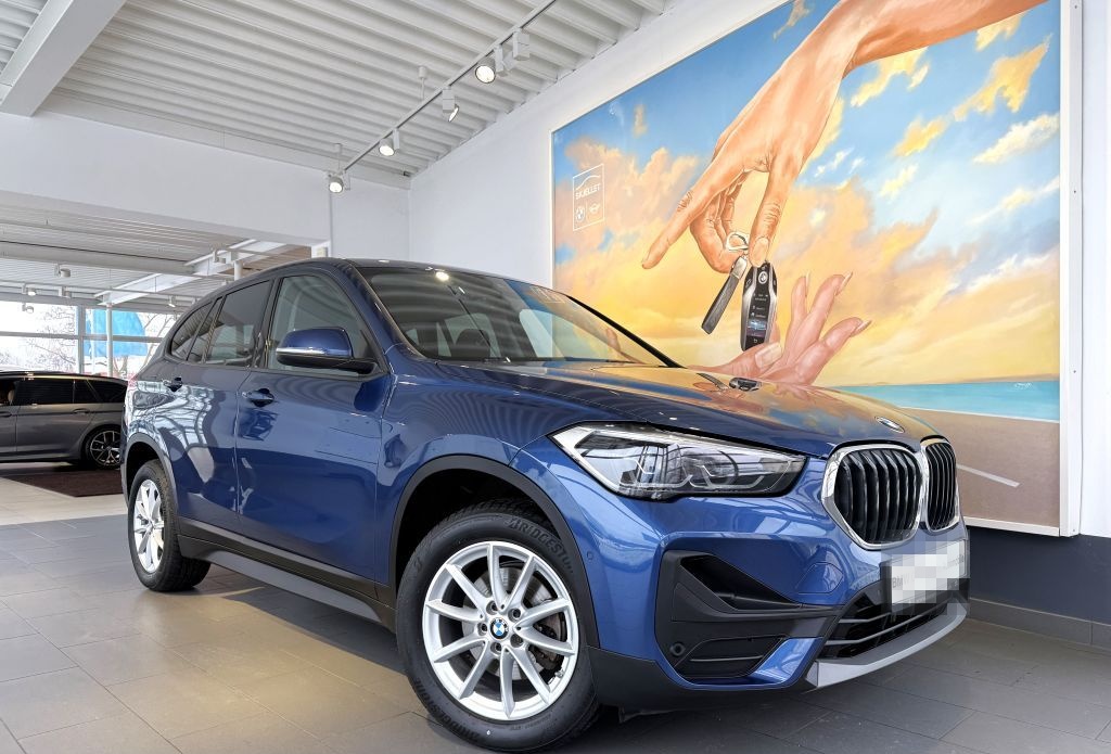 BMW X1 sDrive18i Advantage LED+NAVI+PDC+SPUR+SITZHZ+ foto 2