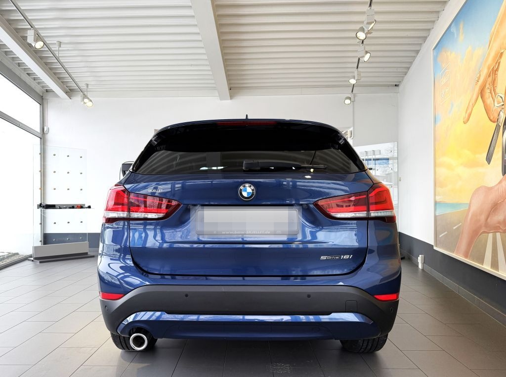 BMW X1 sDrive18i Advantage LED+NAVI+PDC+SPUR+SITZHZ+ foto 13
