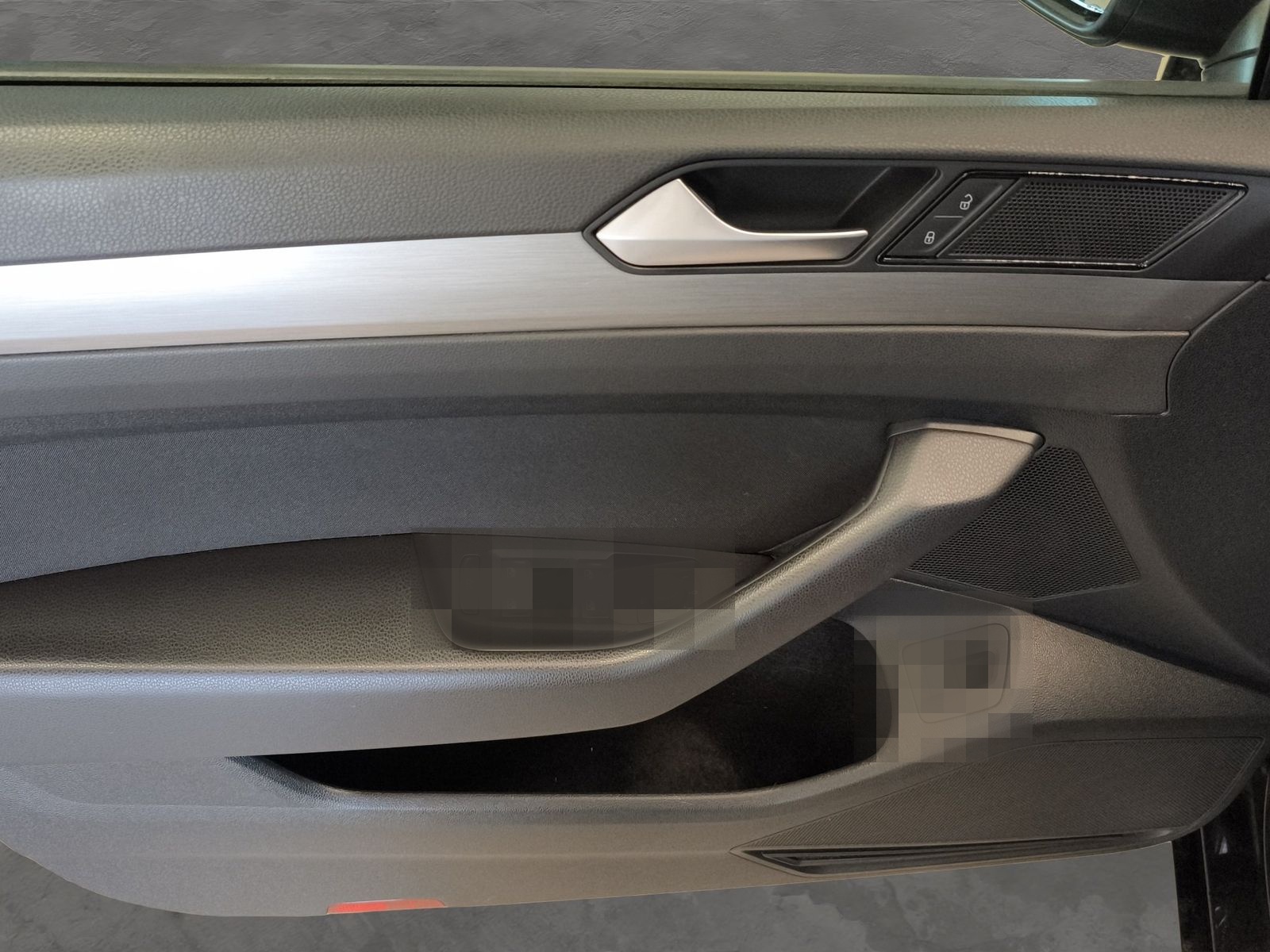 Volkswagen Passat Variant 2.0 TDI LED NAVI AHK ACC SHZ PDC foto 13