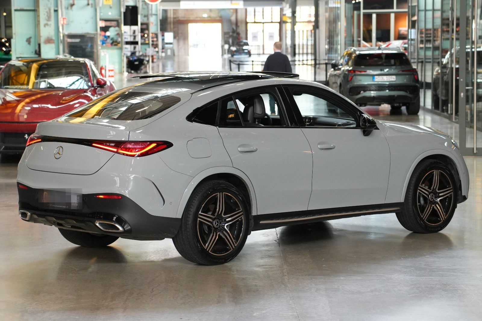 Mercedes-Benz GLC 220d Coupe 4M AMG/Night/Pano/360/Ahk/AMG 20" foto 2