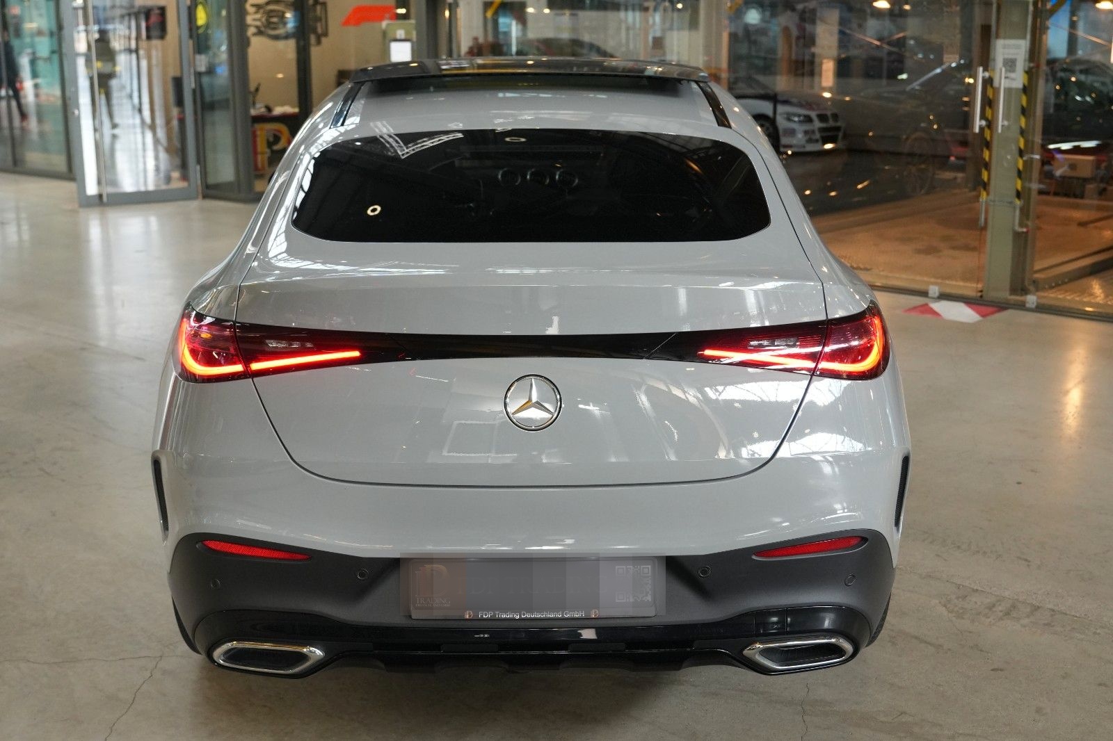 Mercedes-Benz GLC 220d Coupe 4M AMG/Night/Pano/360/Ahk/AMG 20" foto 6