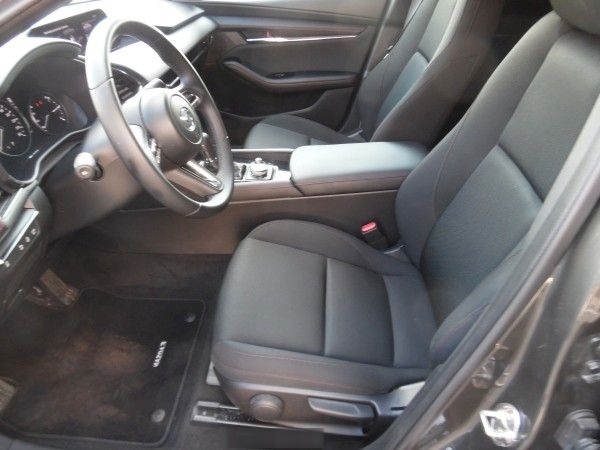 Mazda 3 2.0 e-SKY. G 122 M Hybrid Drive Homura foto 4
