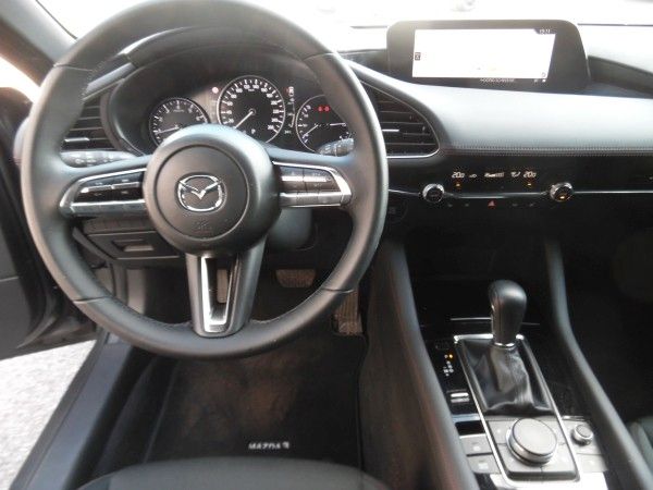 Mazda 3 2.0 e-SKY. G 122 M Hybrid Drive Homura foto 6