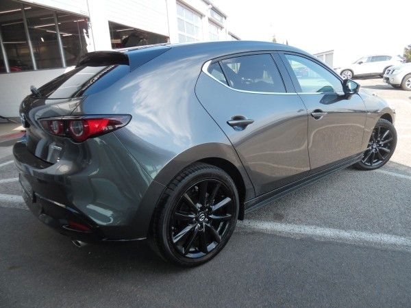 Mazda 3 2.0 e-SKY. G 122 M Hybrid Drive Homura foto 9