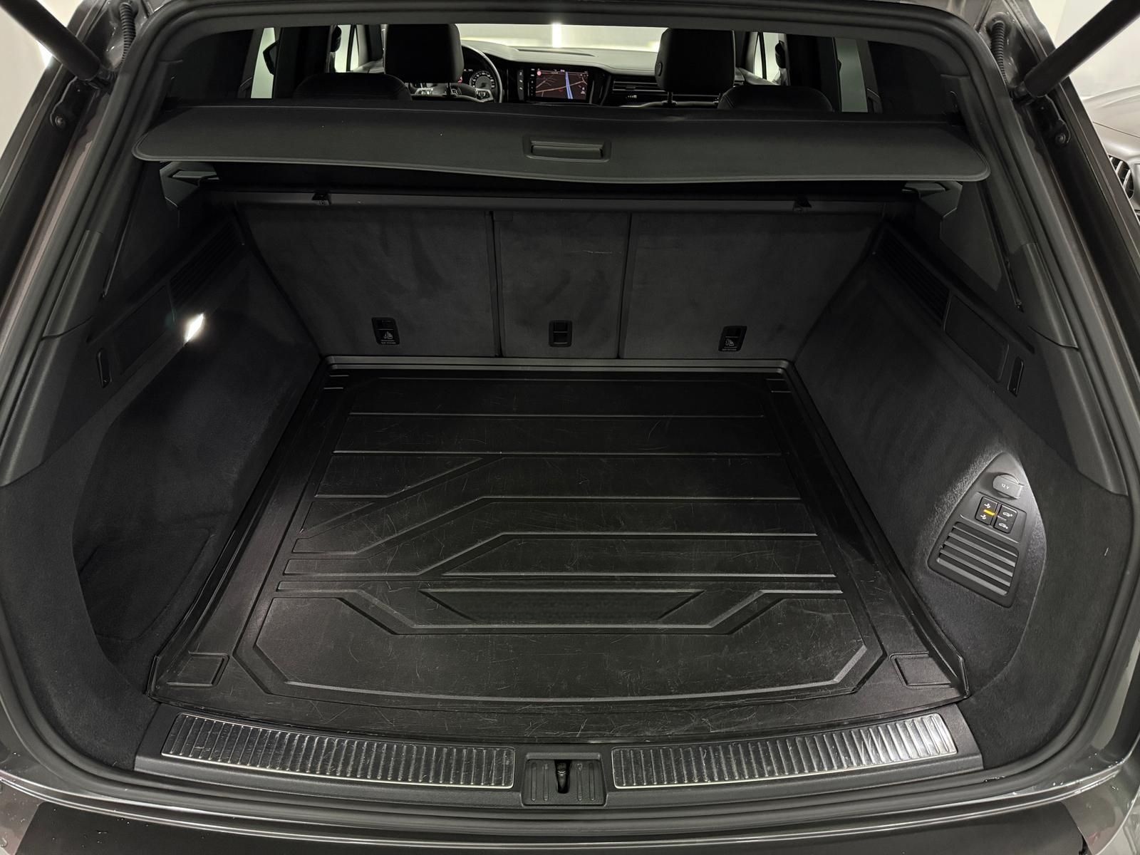 Volkswagen Touareg R-Line Black Style 4M V6 TDI *AHK*KAM* foto 22