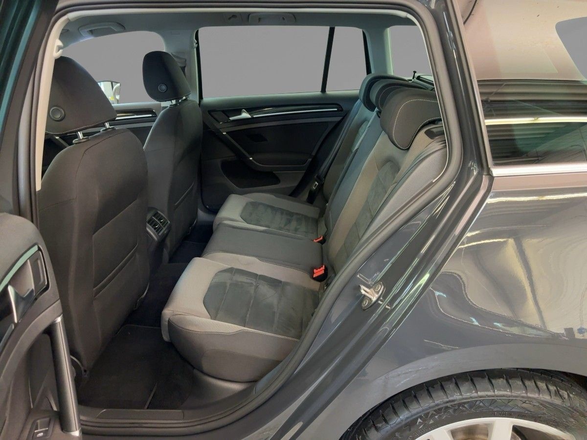 Volkswagen Golf VII Variant 2.0 TDI DSG Highline ACC Kamera foto 11