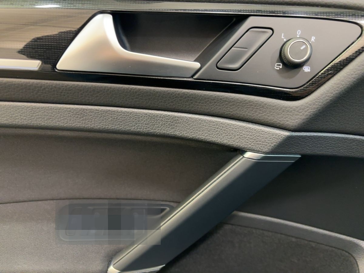 Volkswagen Golf VII Variant 2.0 TDI DSG Highline ACC Kamera foto 14