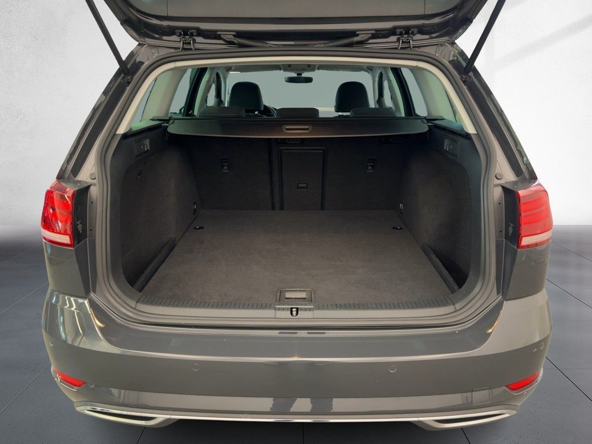 Volkswagen Golf VII Variant 2.0 TDI DSG Highline ACC Kamera foto 16