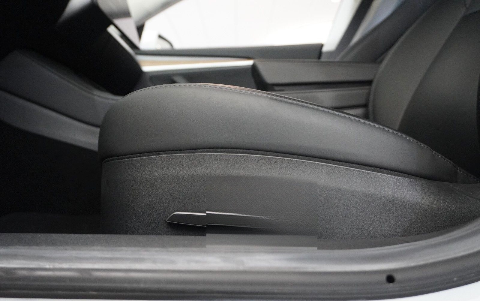 Tesla Model 3 LONGRANGE DUAL-MOTOR NAVI/KAMERA/DAB/AMD foto 15