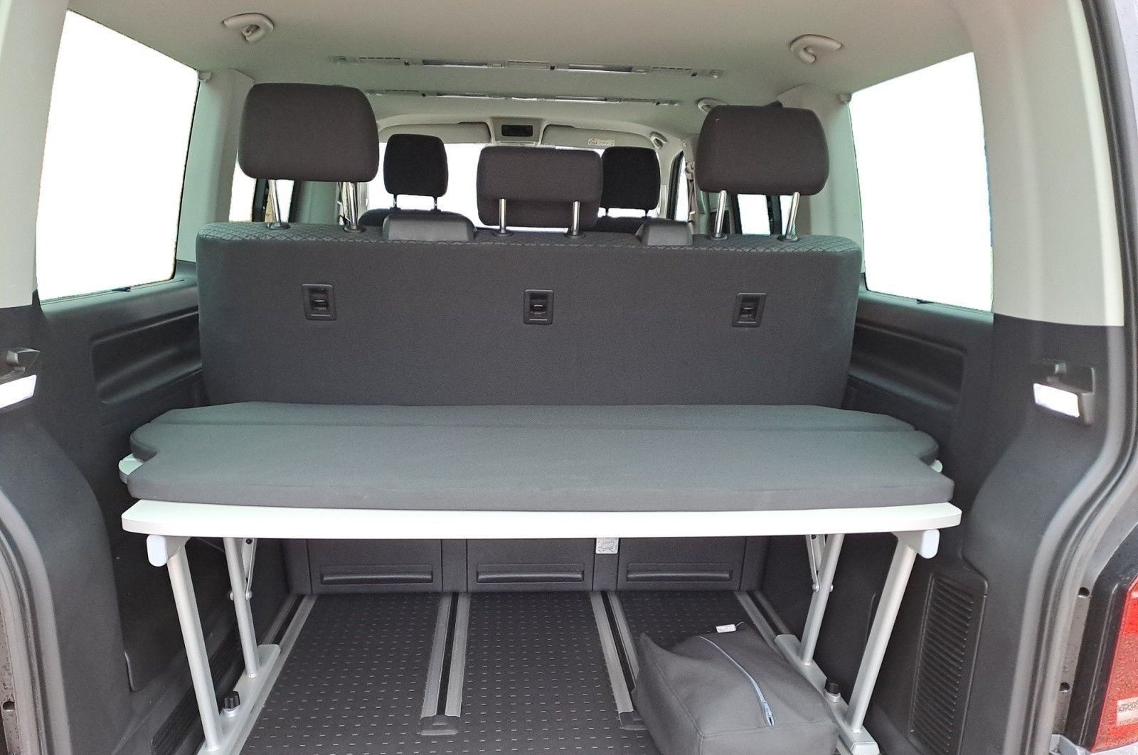 Volkswagen T6 Multivan DSG Kurz 4MOTION Trendline *AHK*LED* foto 16