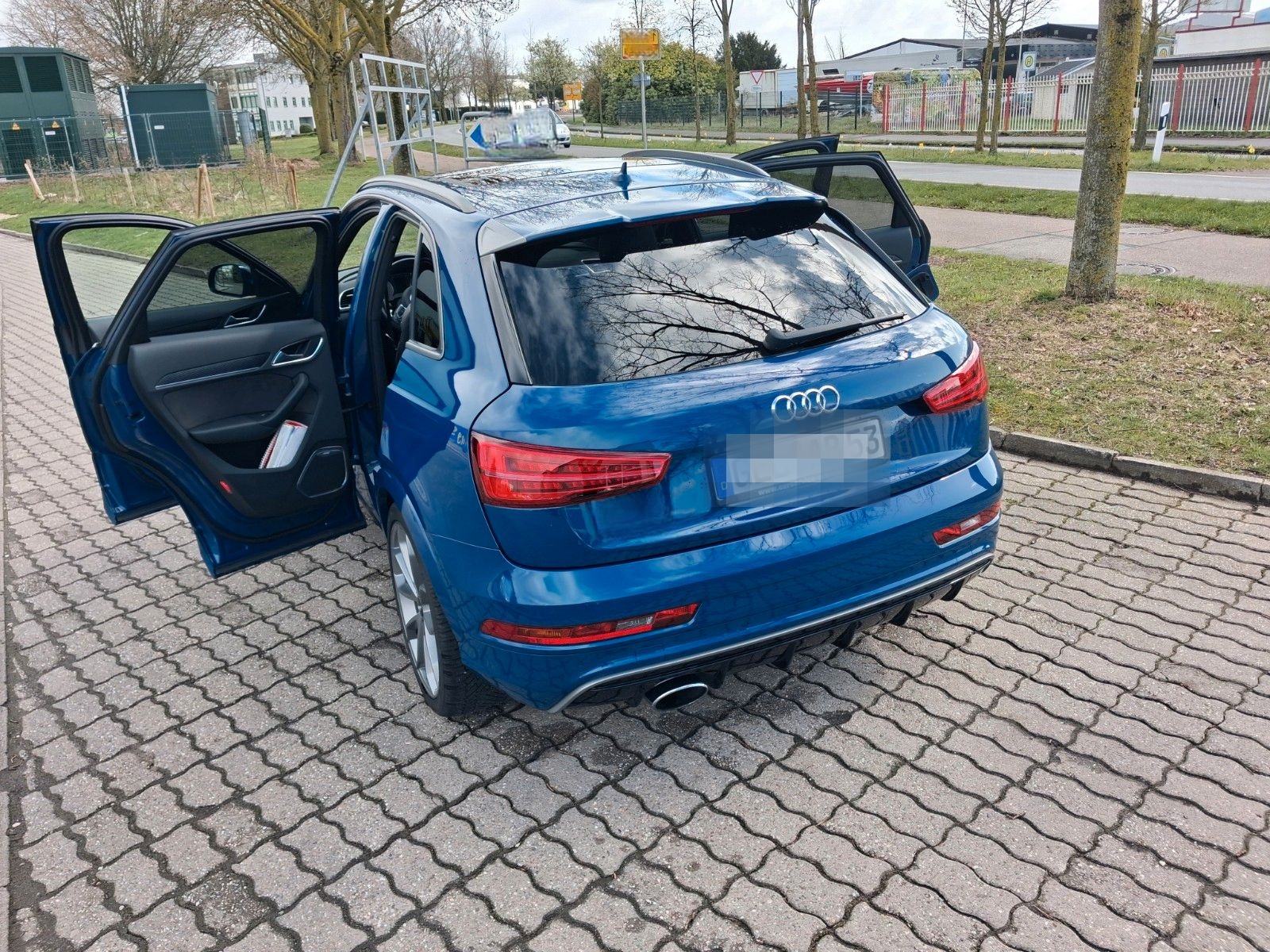 Audi RSQ3 2.5 TFSI performance S tronic quattro p... foto 4