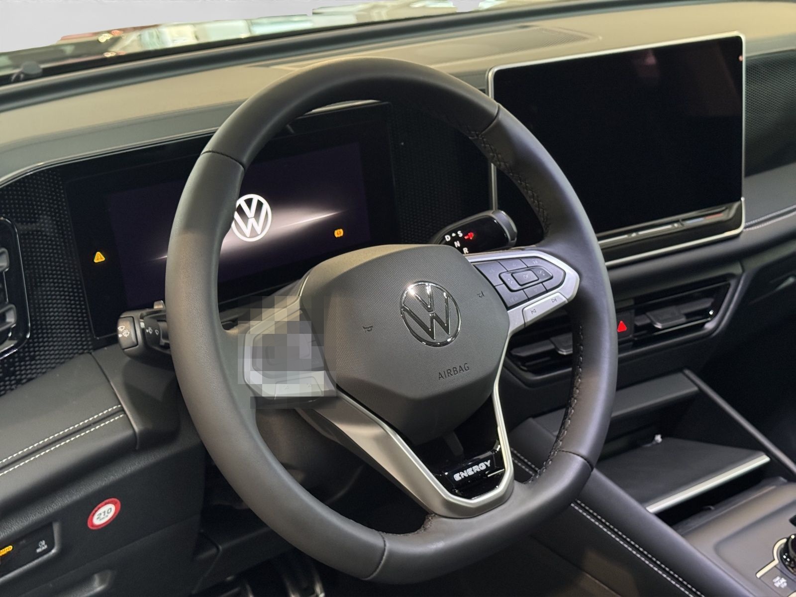 Volkswagen Tiguan 1.5 eTSI DSG ENERGY LIFE AREA VIEW NAVI C foto 9