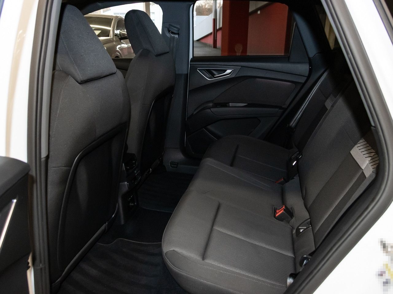 Audi Q4 40 e-tron advanced AR-HeadUp Keyless virtCo foto 15
