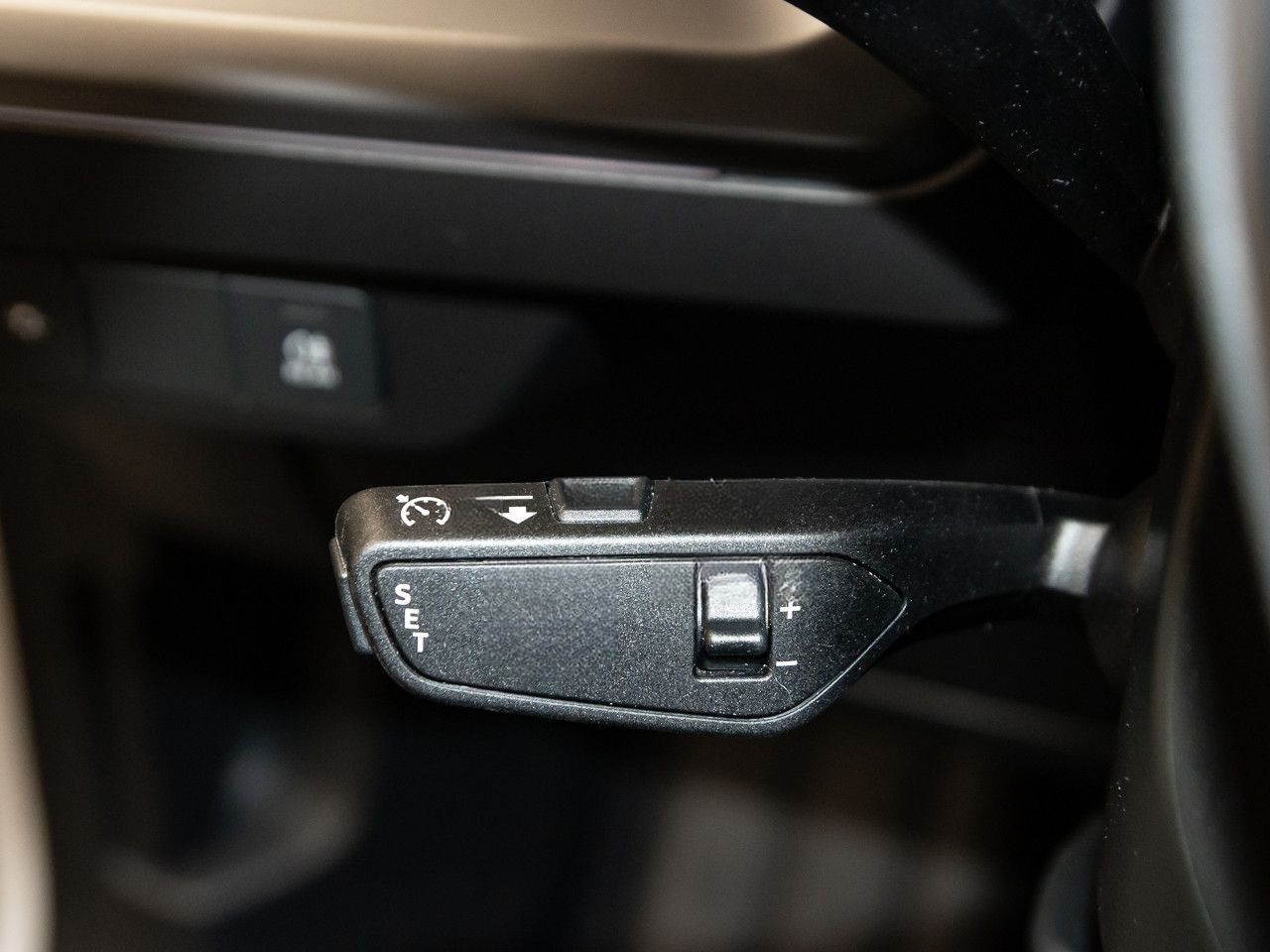 Audi Q4 40 e-tron advanced AR-HeadUp Keyless virtCo foto 23