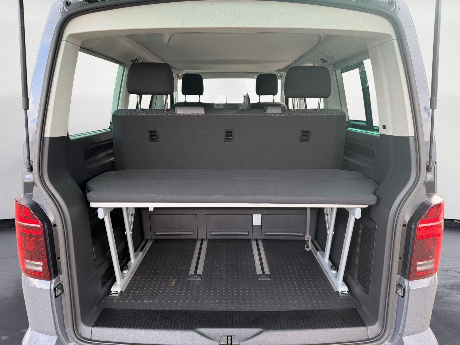 Volkswagen T6 California Beach 2.0 TDI EDITION LED SHZ STH. foto 13