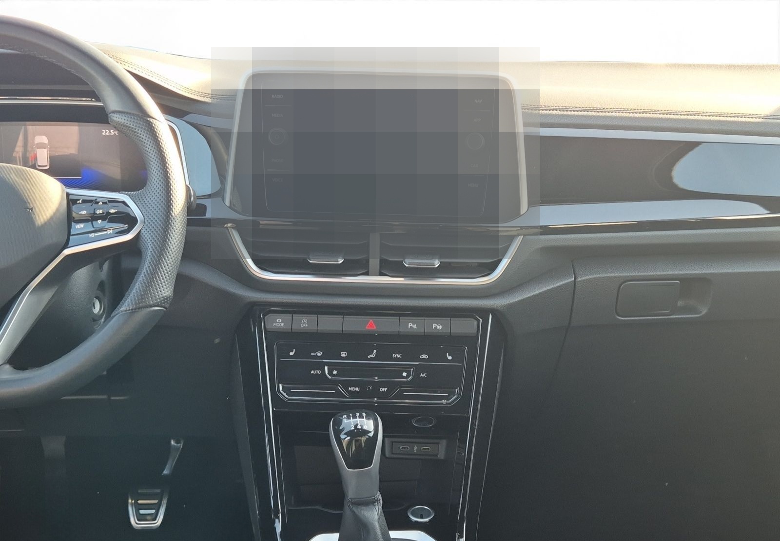 Volkswagen T-Roc 1.0 TSI R-Line AHK RüKa SiHz LED PDC foto 11