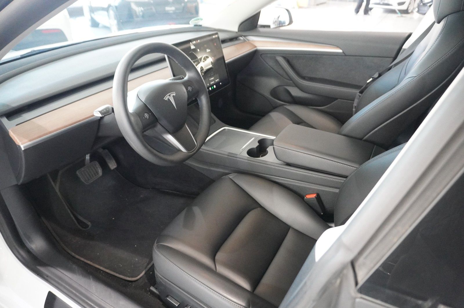 Tesla Model 3 LONGRANGE DUAL-MOTOR NAVI/KAMERA/AMD/AHK foto 16
