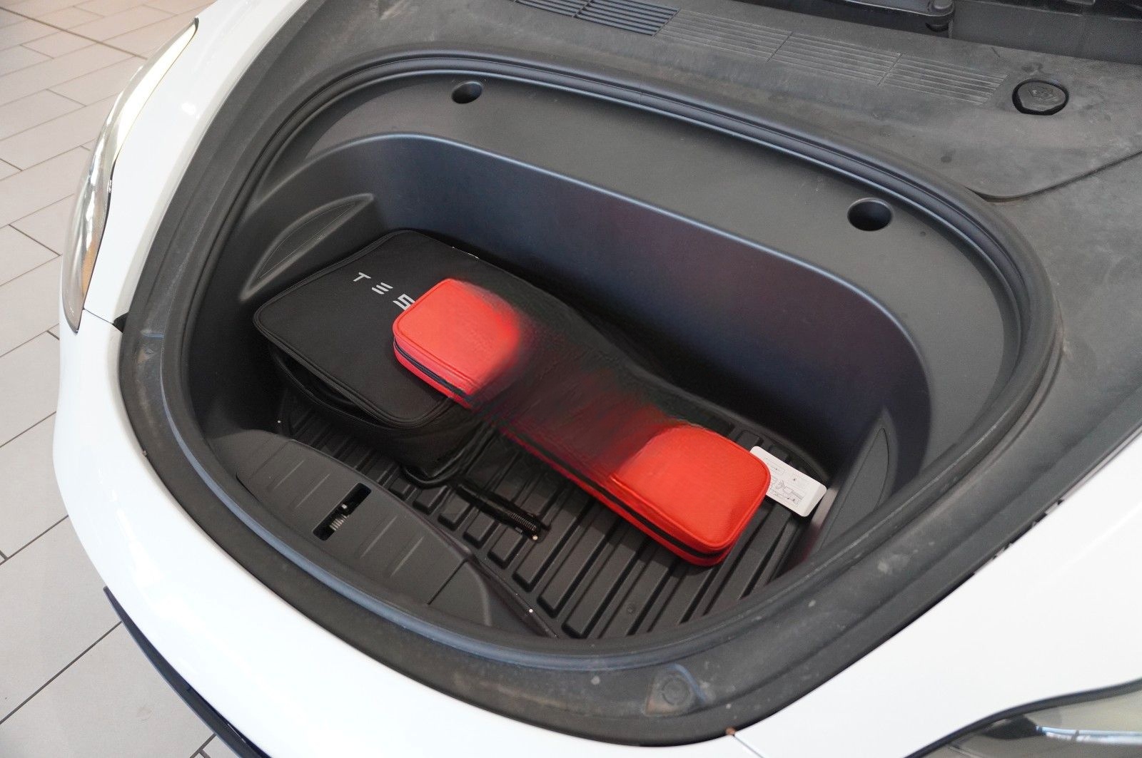 Tesla Model 3 LONGRANGE DUAL-MOTOR NAVI/KAMERA/AMD/AHK foto 20