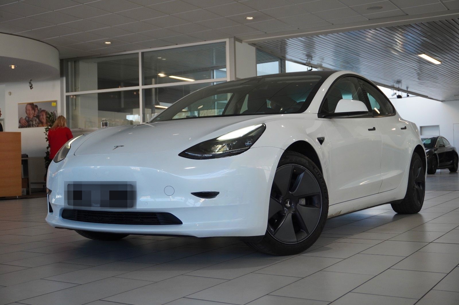 Tesla Model 3 LONGRANGE DUAL-MOTOR NAVI/KAMERA/AMD/AHK foto 3