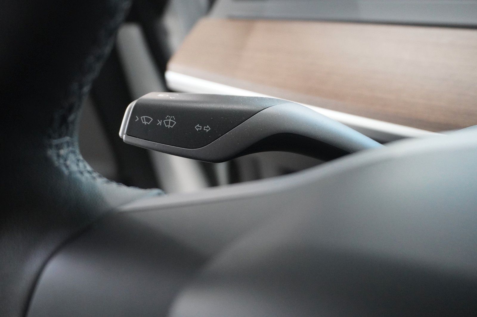 Tesla Model 3 LONGRANGE DUAL-MOTOR NAVI/KAMERA/AMD/AHK foto 23