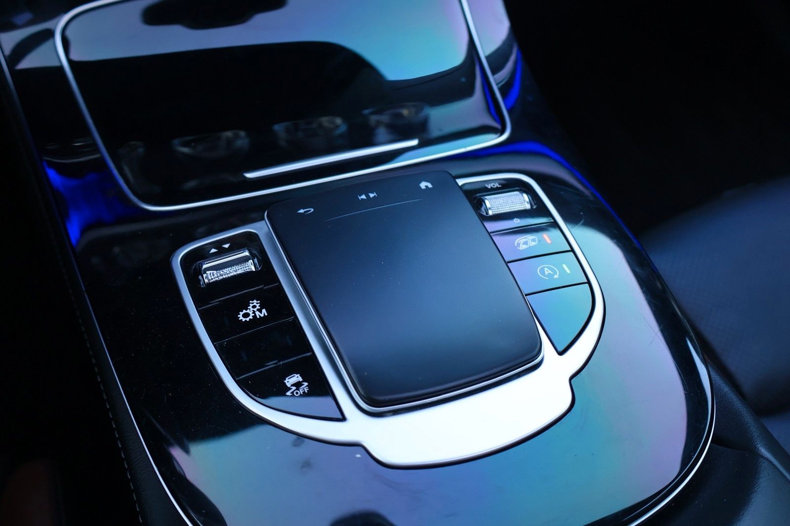 Mercedes-Benz E 53 4MATIC+/PANO/CARPLAY/BURMESTER/ACC foto 19