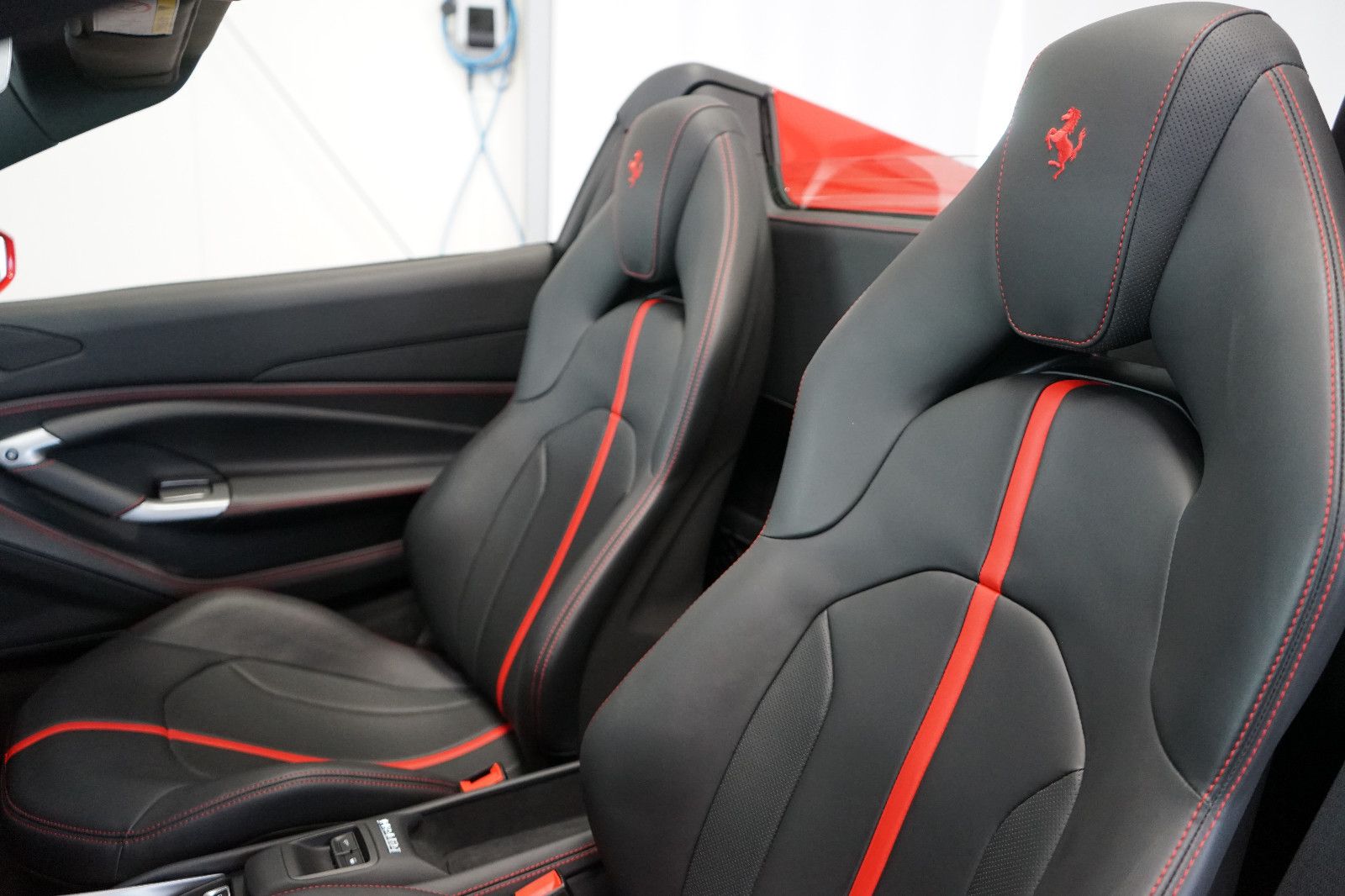 Ferrari F8 Spider Rosso Corsa+Lift+Carbon+Apple+Memory foto 20