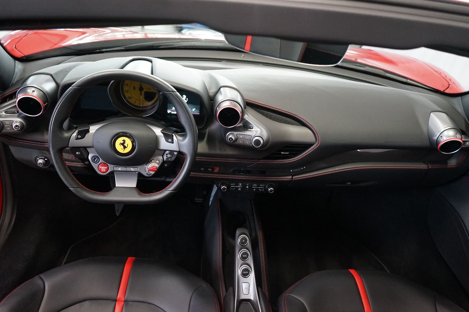Ferrari F8 Spider Rosso Corsa+Lift+Carbon+Apple+Memory foto 25