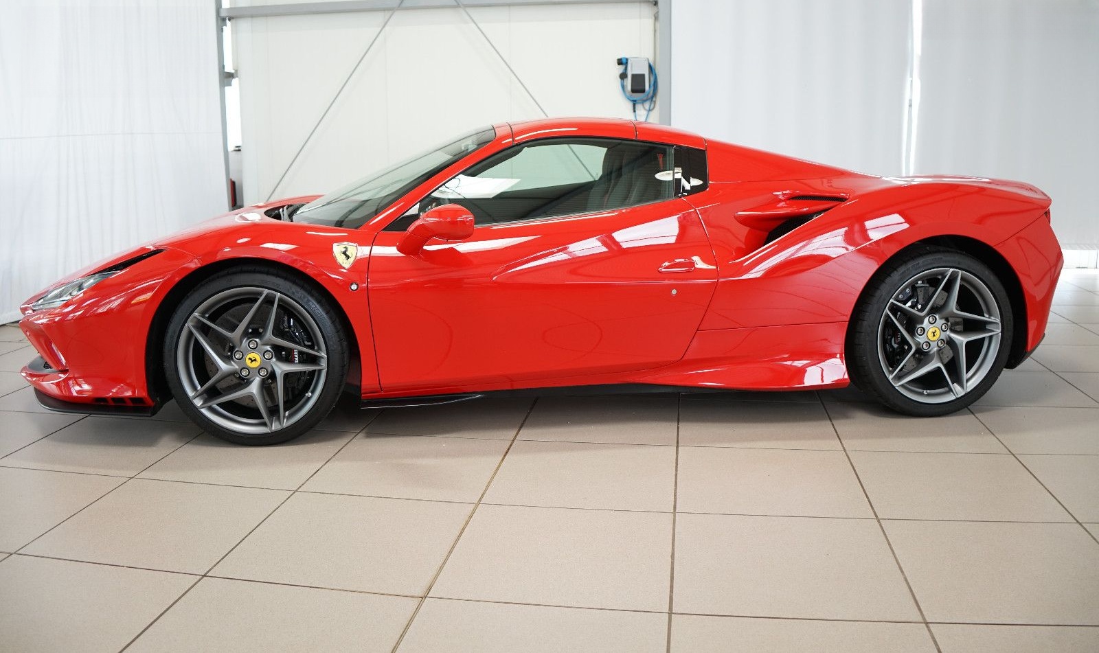 Ferrari F8 Spider Rosso Corsa+Lift+Carbon+Apple+Memory foto 7
