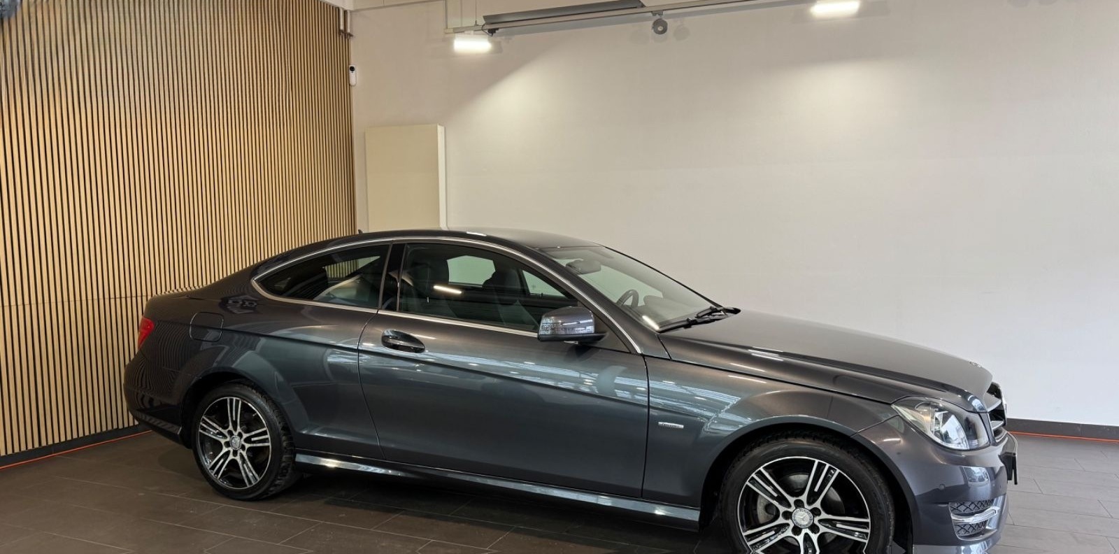 Mercedes-Benz C180 Coupé CGI Edition C *SHZ/PDC/Klima-Auto.* foto 6