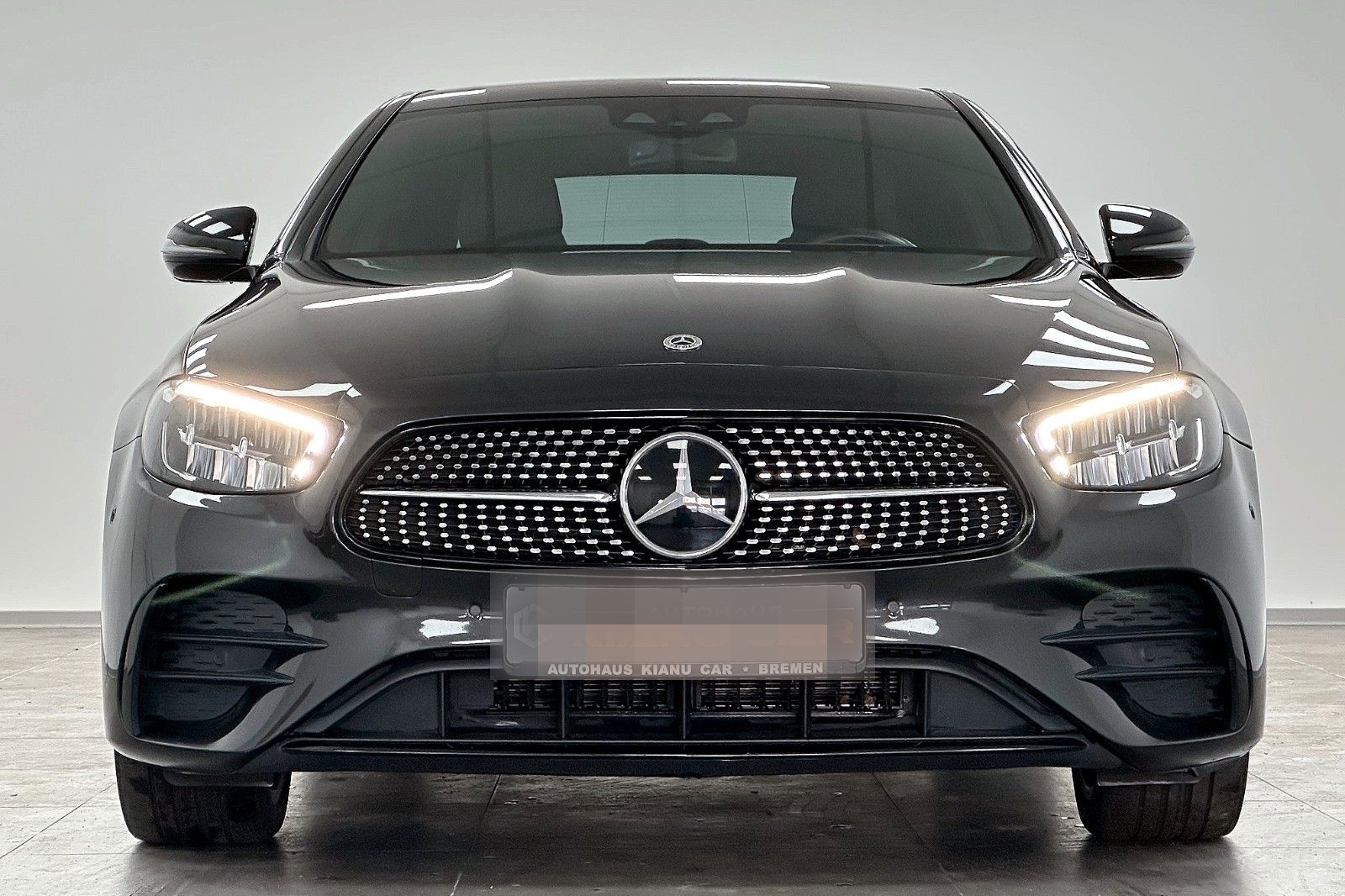 Mercedes-Benz E 300 AMG.WIDE.LEDER.NAVI.KAM.NIGHT.BURMESTER foto 2