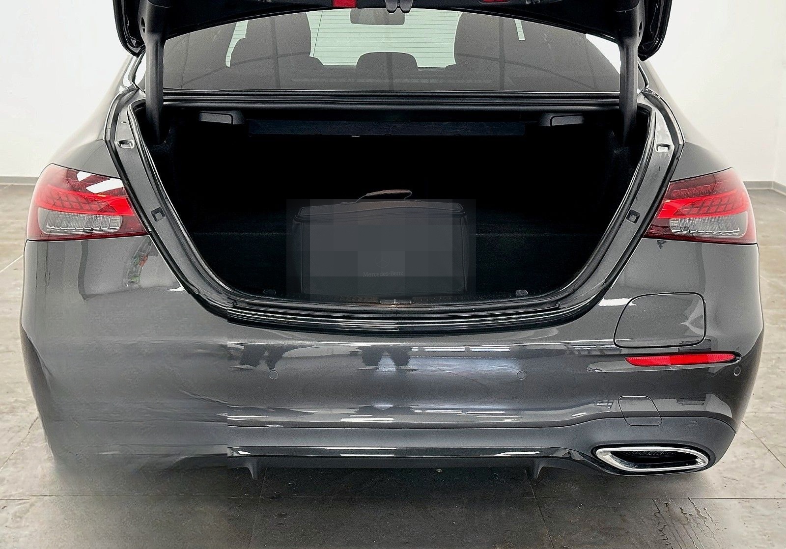 Mercedes-Benz E 300 AMG.WIDE.LEDER.NAVI.KAM.NIGHT.BURMESTER foto 7