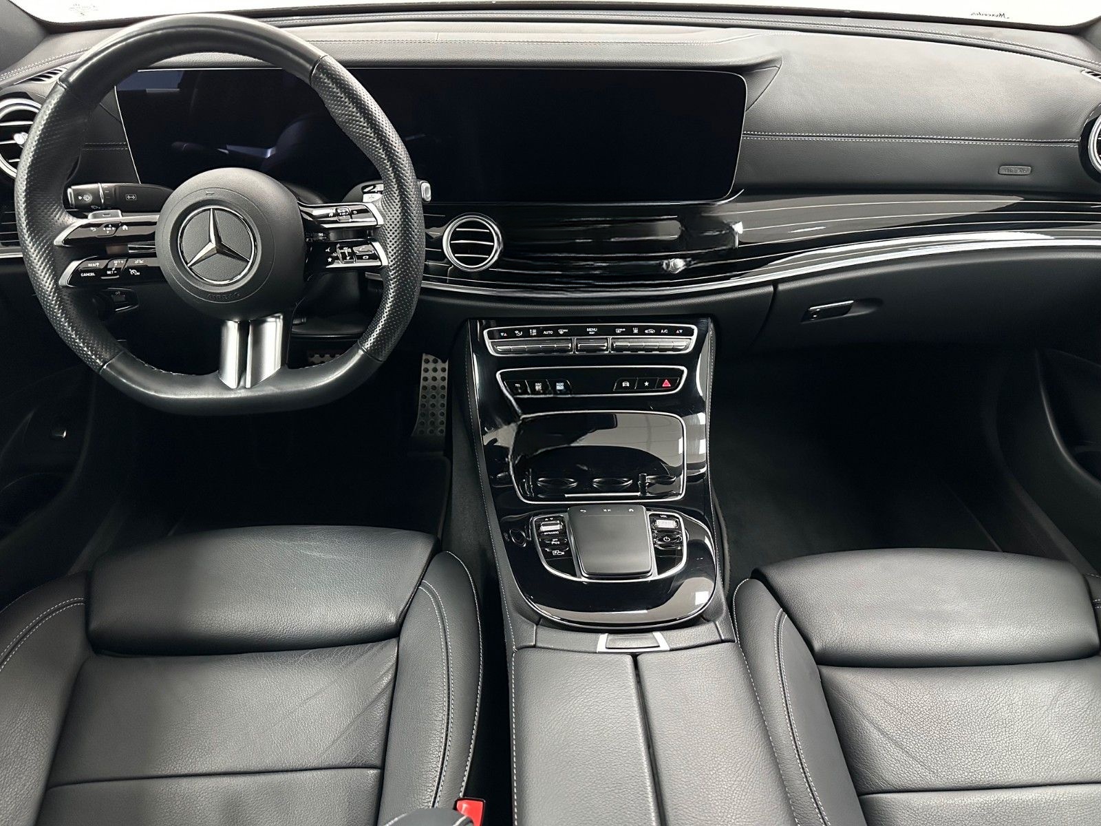 Mercedes-Benz E 300 AMG.WIDE.LEDER.NAVI.KAM.NIGHT.BURMESTER foto 8