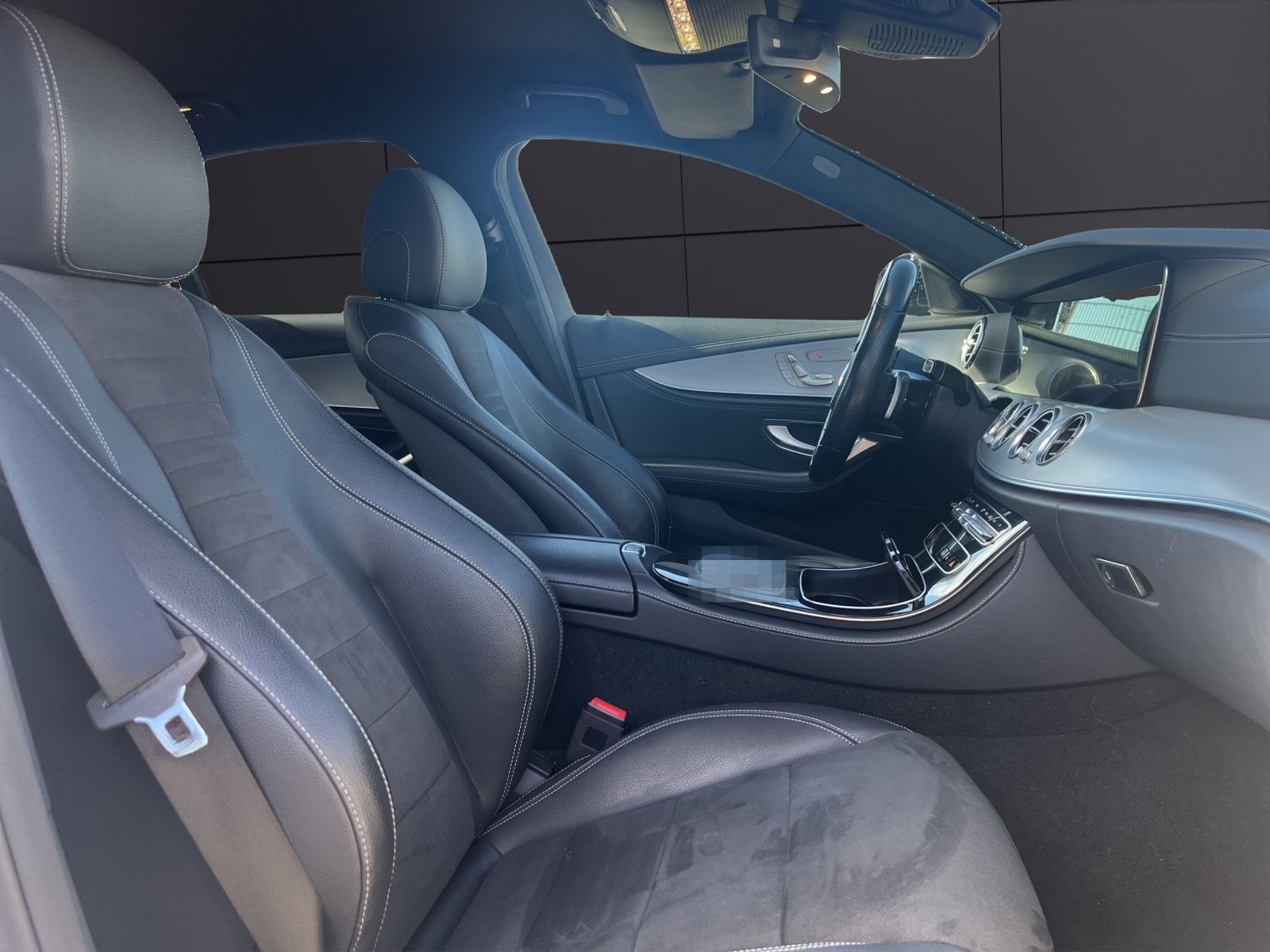 Mercedes-Benz E 220d Lim. 4Matic / AMG-Line /Kamera /Burmester foto 12