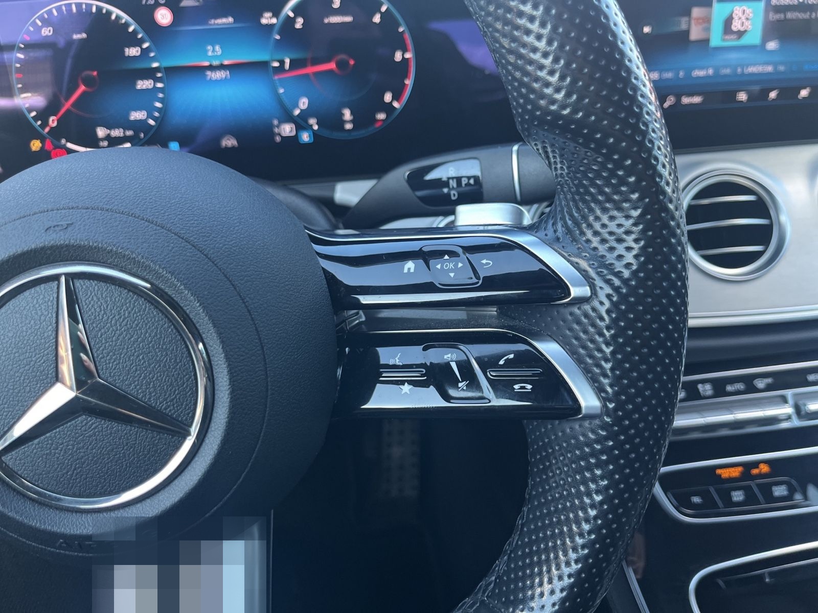 Mercedes-Benz E 220d Lim. 4Matic / AMG-Line /Kamera /Burmester foto 17