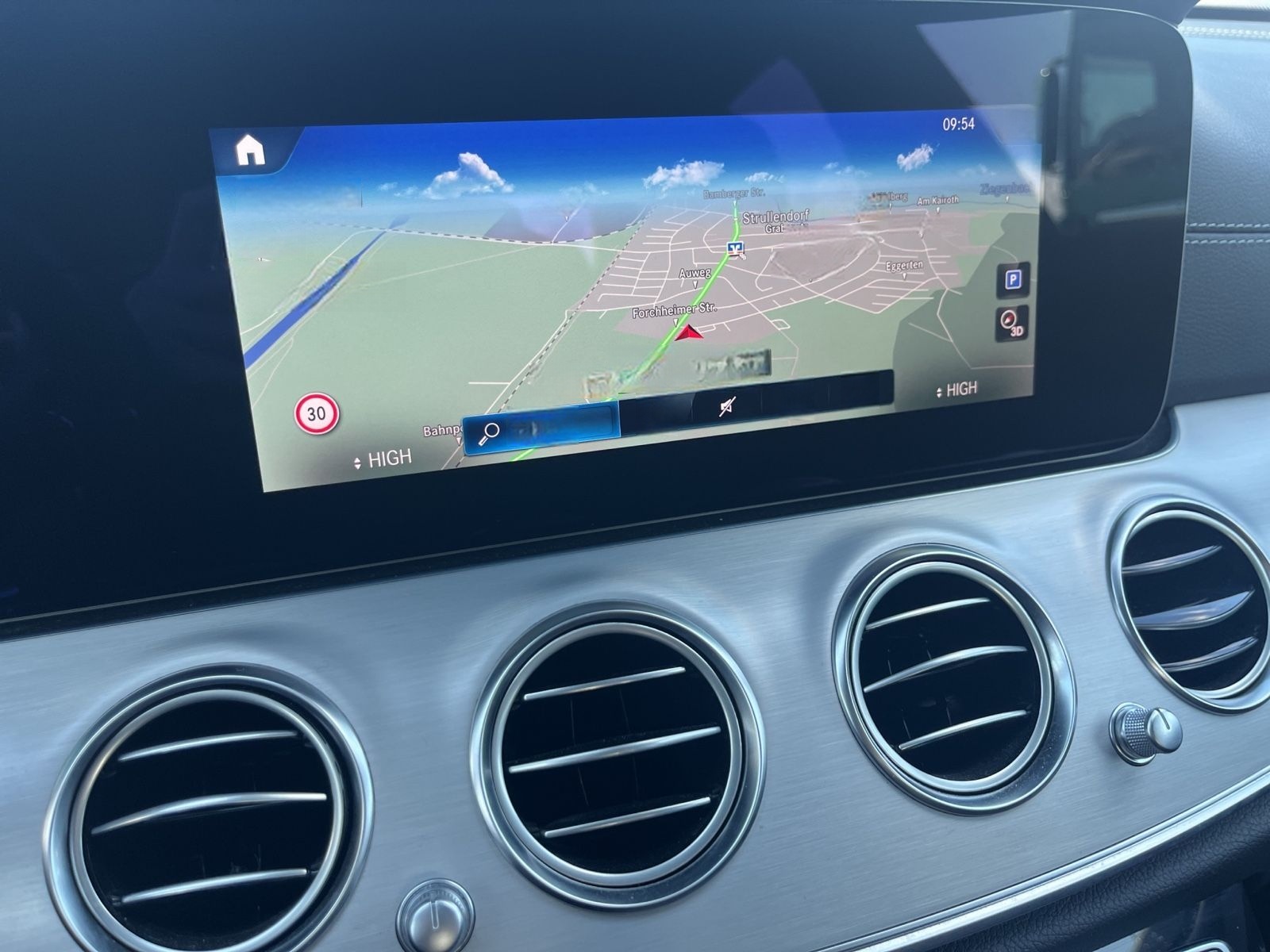 Mercedes-Benz E 220d Lim. 4Matic / AMG-Line /Kamera /Burmester foto 23