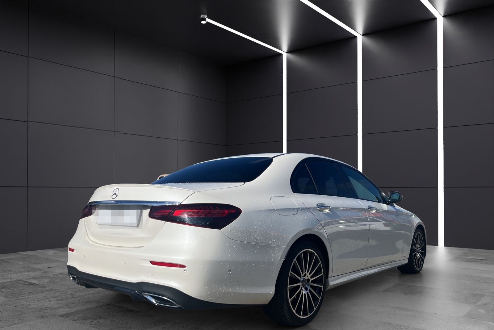 Mercedes-Benz E 220d Lim. 4Matic / AMG-Line /Kamera /Burmester foto 5