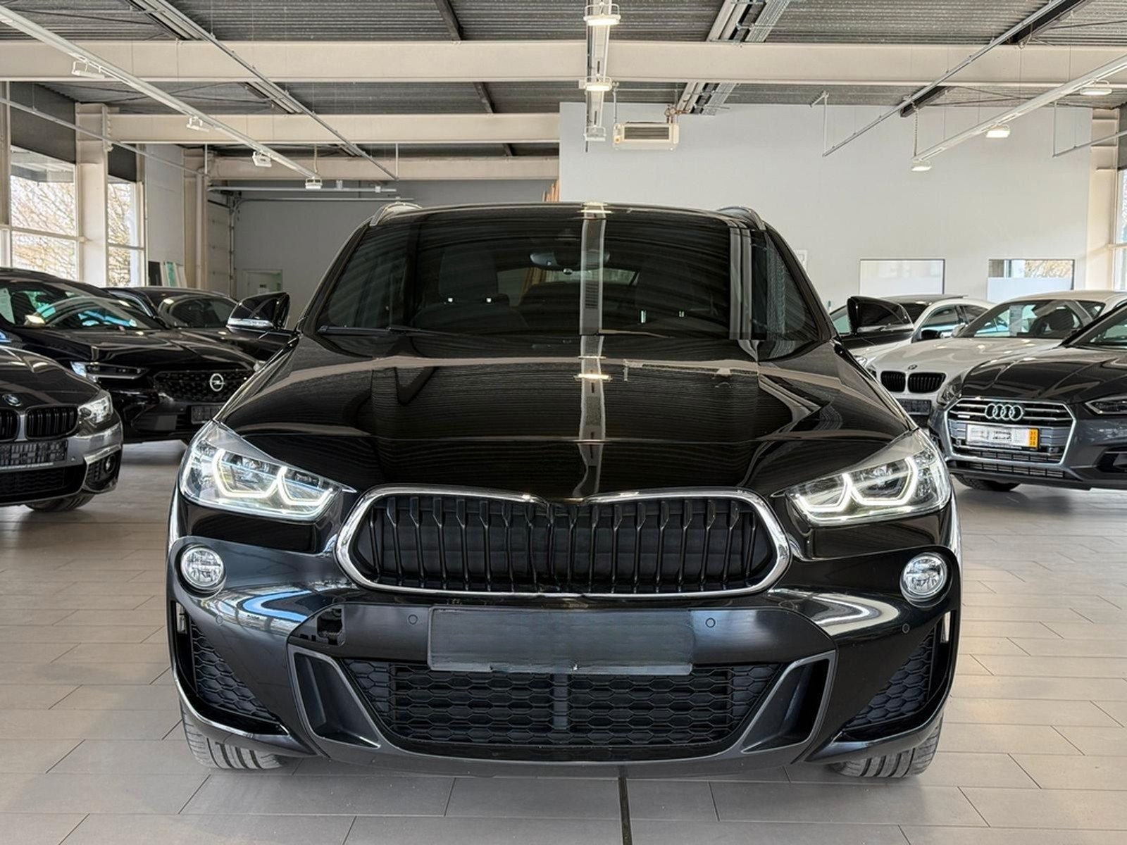 BMW X2 xDrive 20i M Sport Aut. LED NAVI HUD AHK foto 2