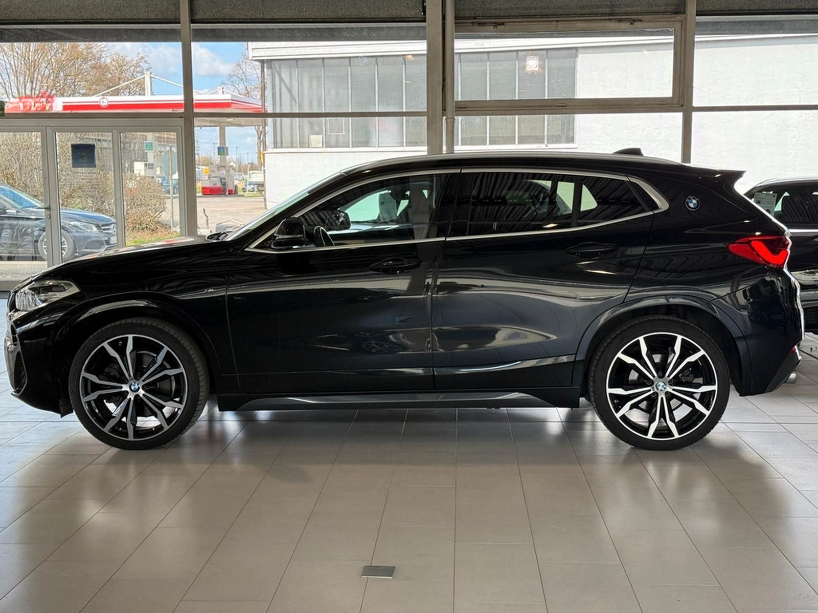 BMW X2 xDrive 20i M Sport Aut. LED NAVI HUD AHK foto 8
