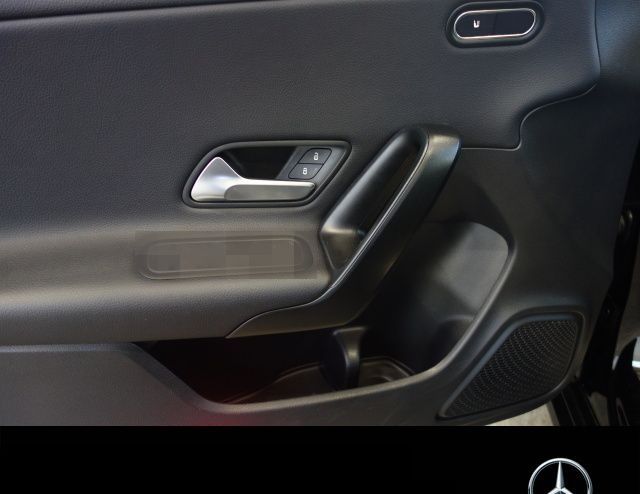 Mercedes-Benz CLA 180 SB CARPLAY*PTS*NAVI*TEMPOMAT*SHZ*DAB*DKG foto 11