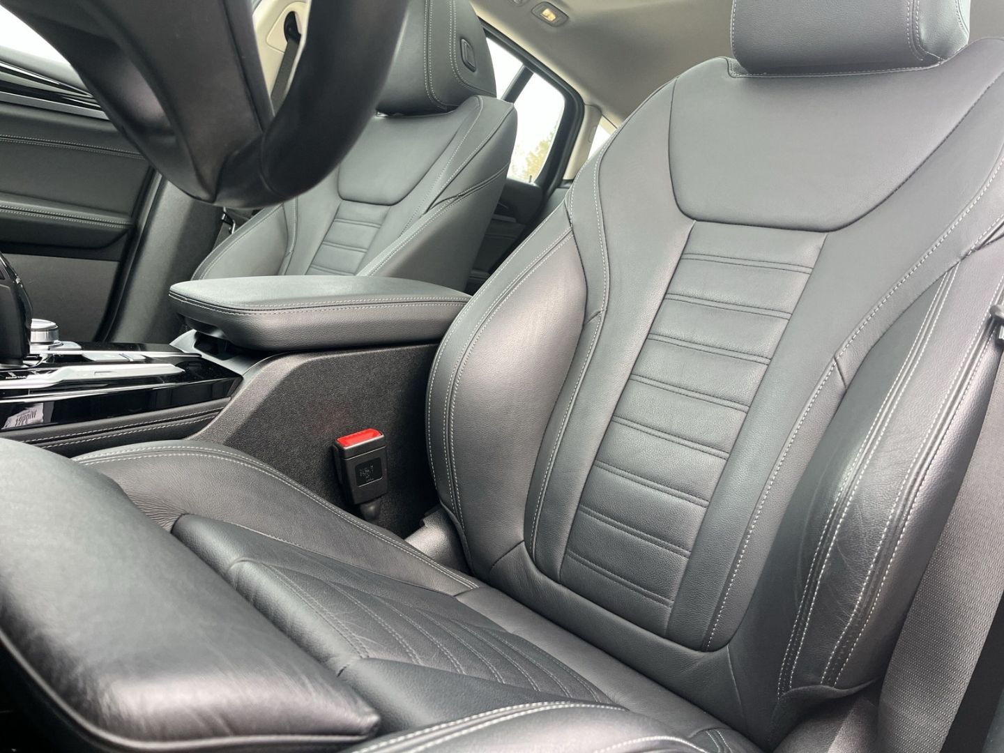 BMW X4 xDrive 20i xLine/StandHZG/AHK/Panodach/Navi foto 12