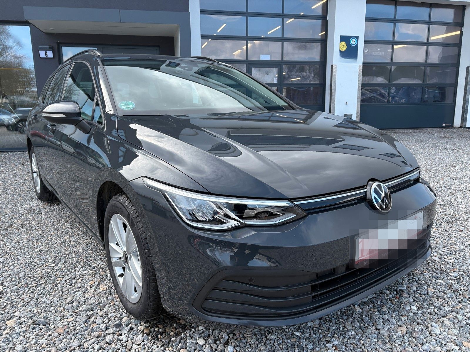 Volkswagen Golf VIII Variant Life 1. Hand foto 10