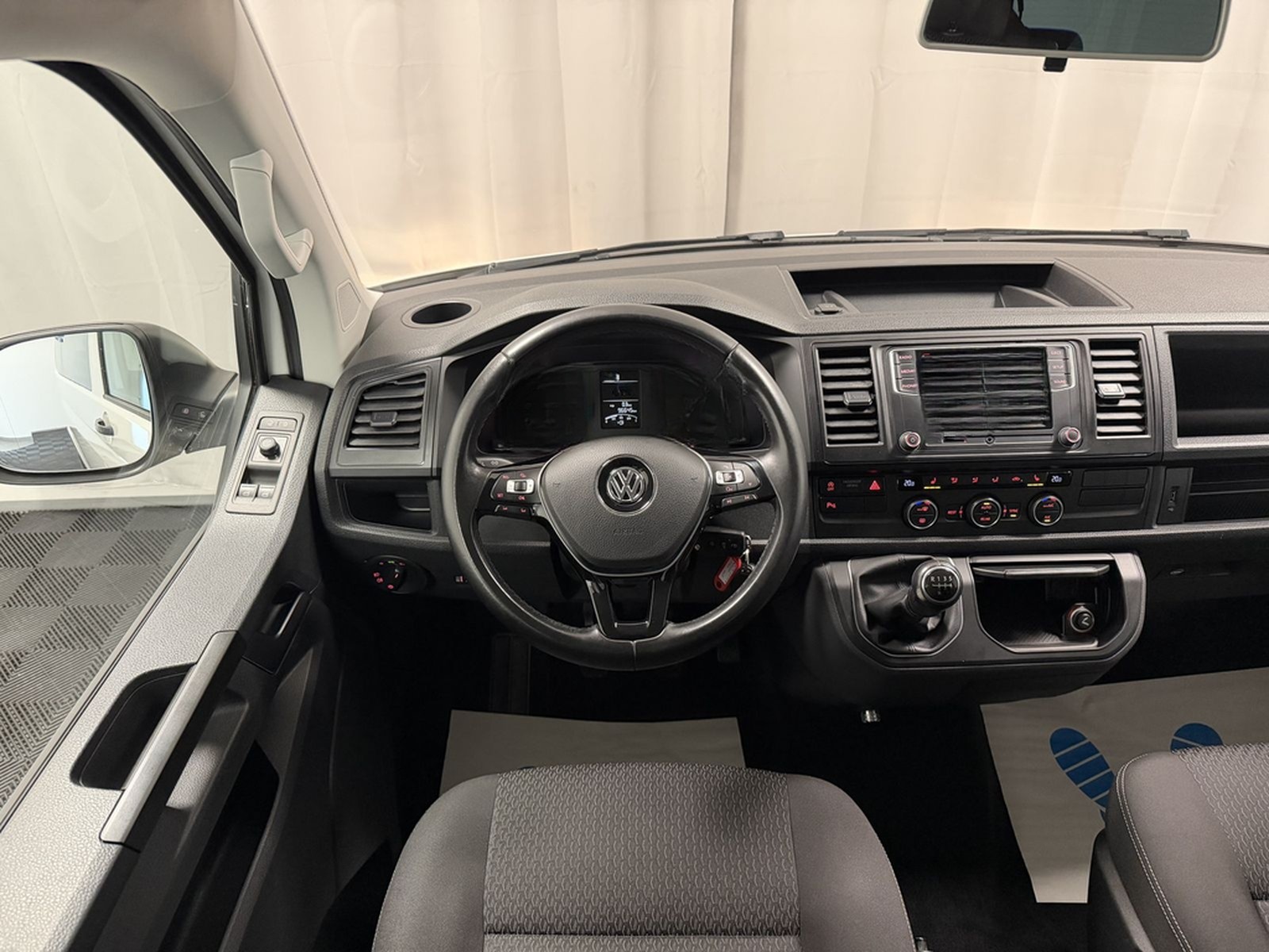 Volkswagen T6 Multivan 2.0 TDI 7-Sitze Standheizung AHK PDC foto 12