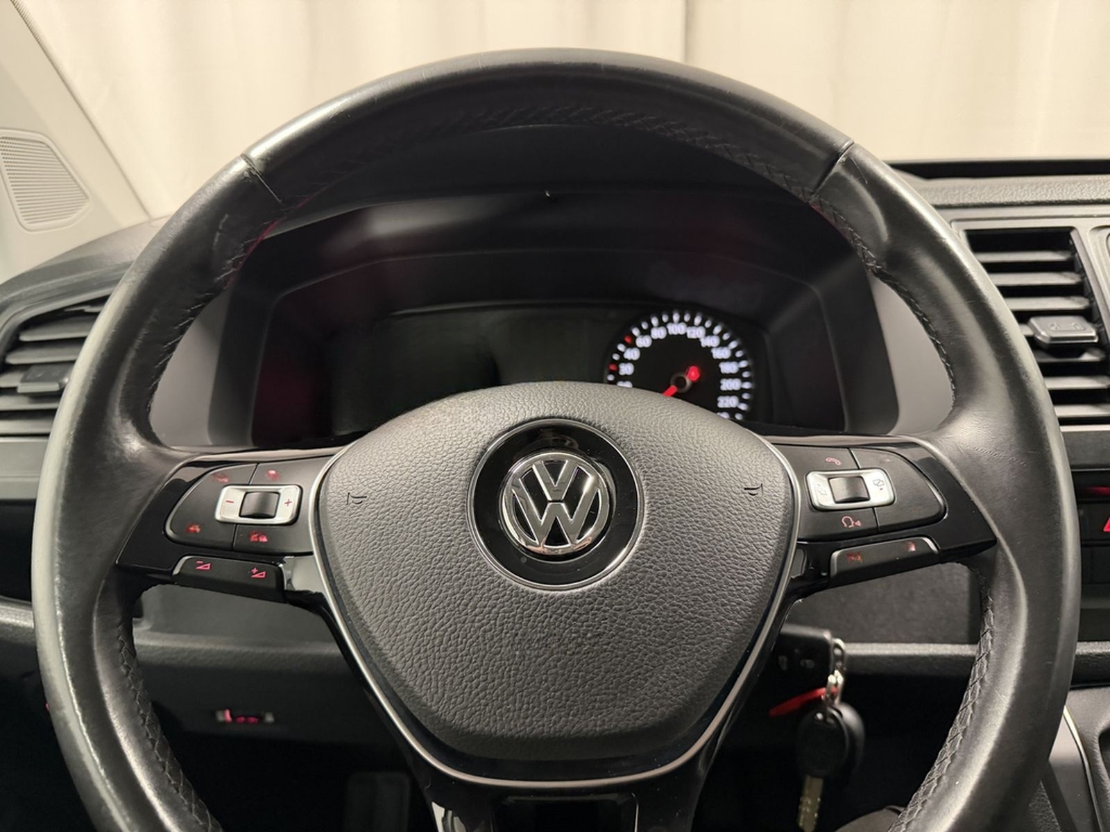 Volkswagen T6 Multivan 2.0 TDI 7-Sitze Standheizung AHK PDC foto 13