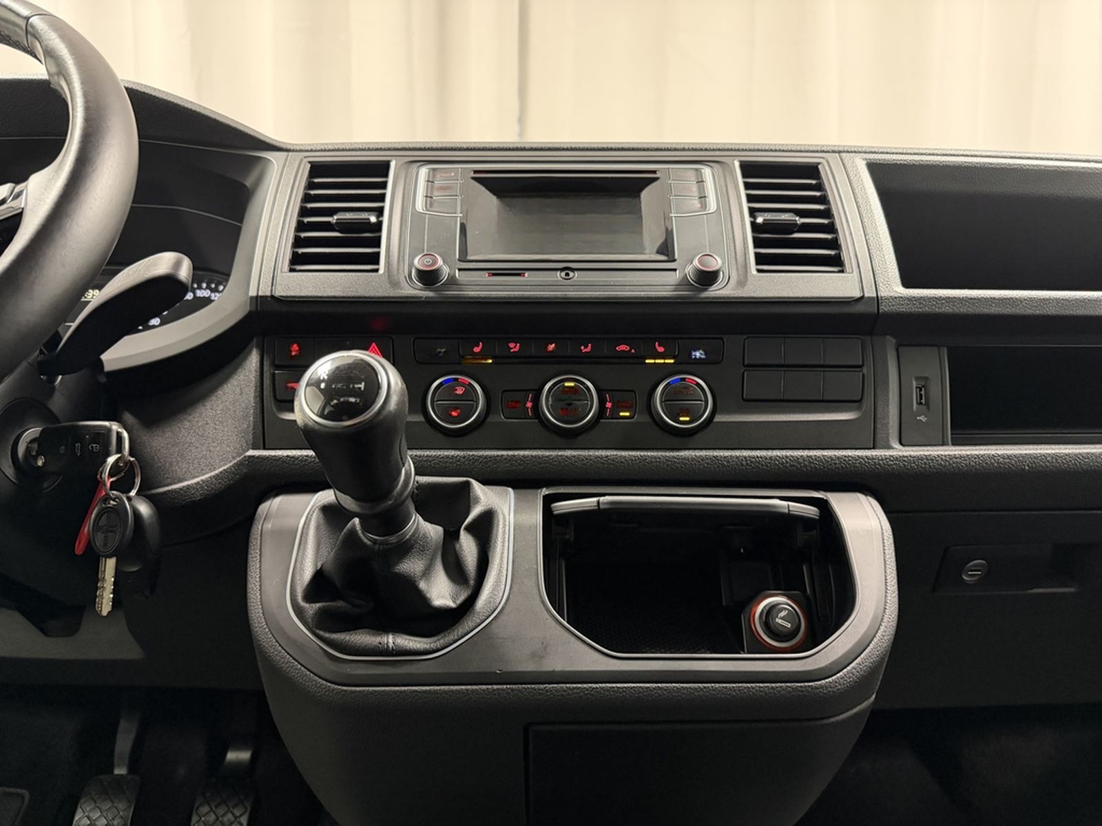 Volkswagen T6 Multivan 2.0 TDI 7-Sitze Standheizung AHK PDC foto 25