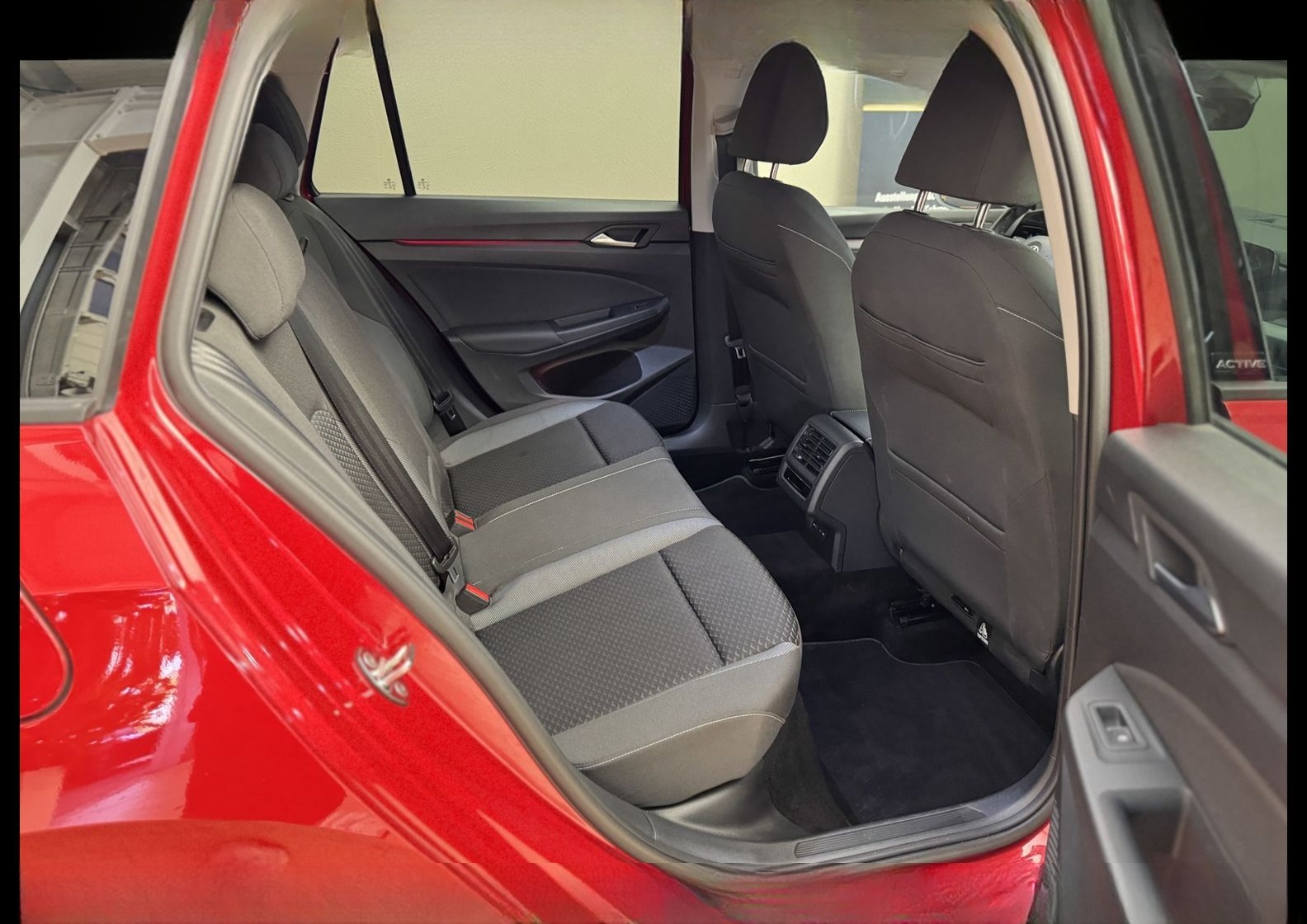 Volkswagen Golf Variant  ACTIVE 2.0 TDI Navi/LED/ACC/16/PDC foto 18