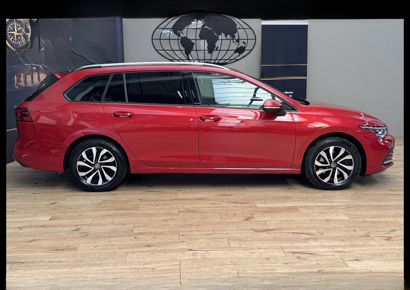 Volkswagen Golf Variant  ACTIVE 2.0 TDI Navi/LED/ACC/16/PDC foto 8